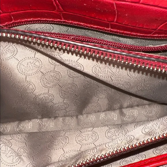 Michael Kors Red Croc-Embossed Satchel - Picture 4 of 7